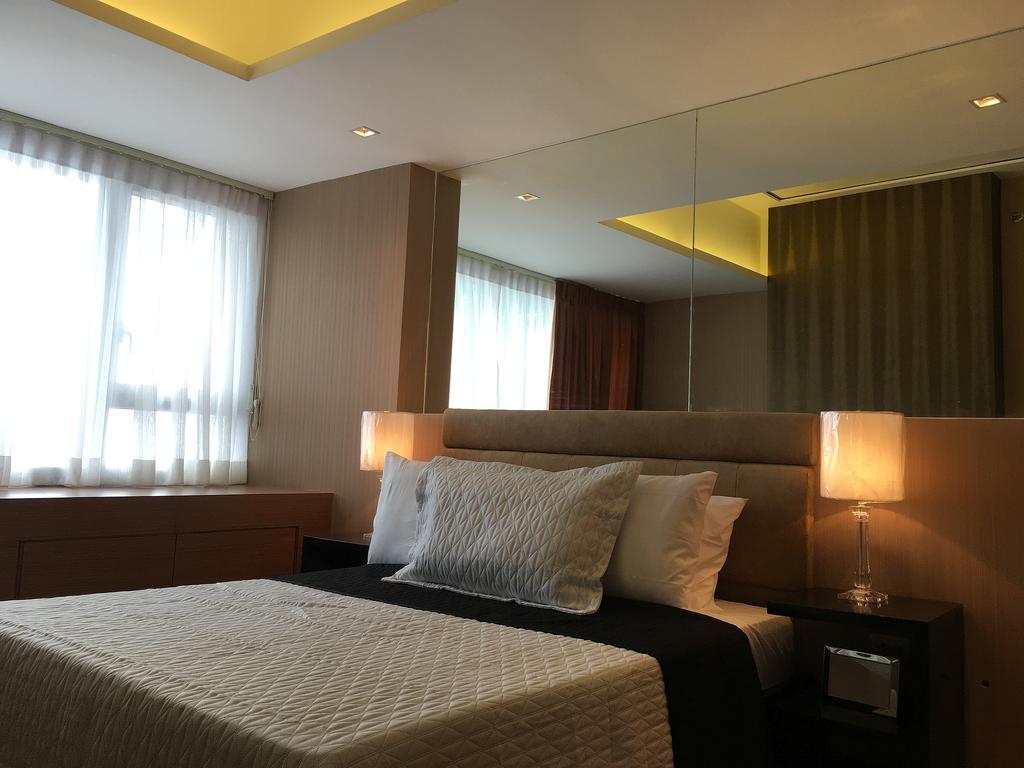 Shang Luxury Suites Mandaluyong Номер фото