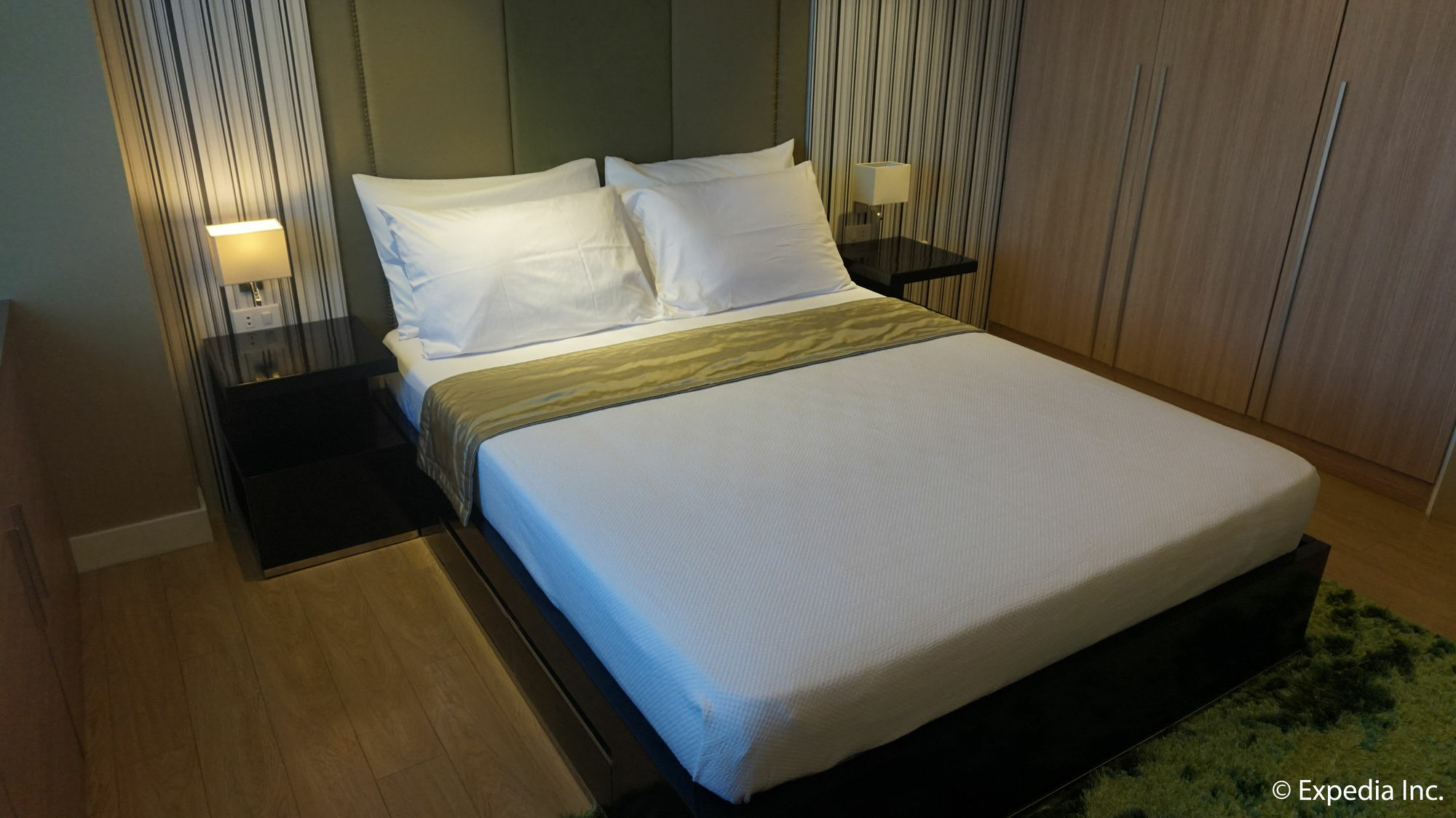 Shang Luxury Suites Mandaluyong Екстер'єр фото